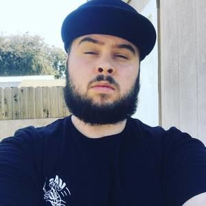 Meet your Posher, Derek